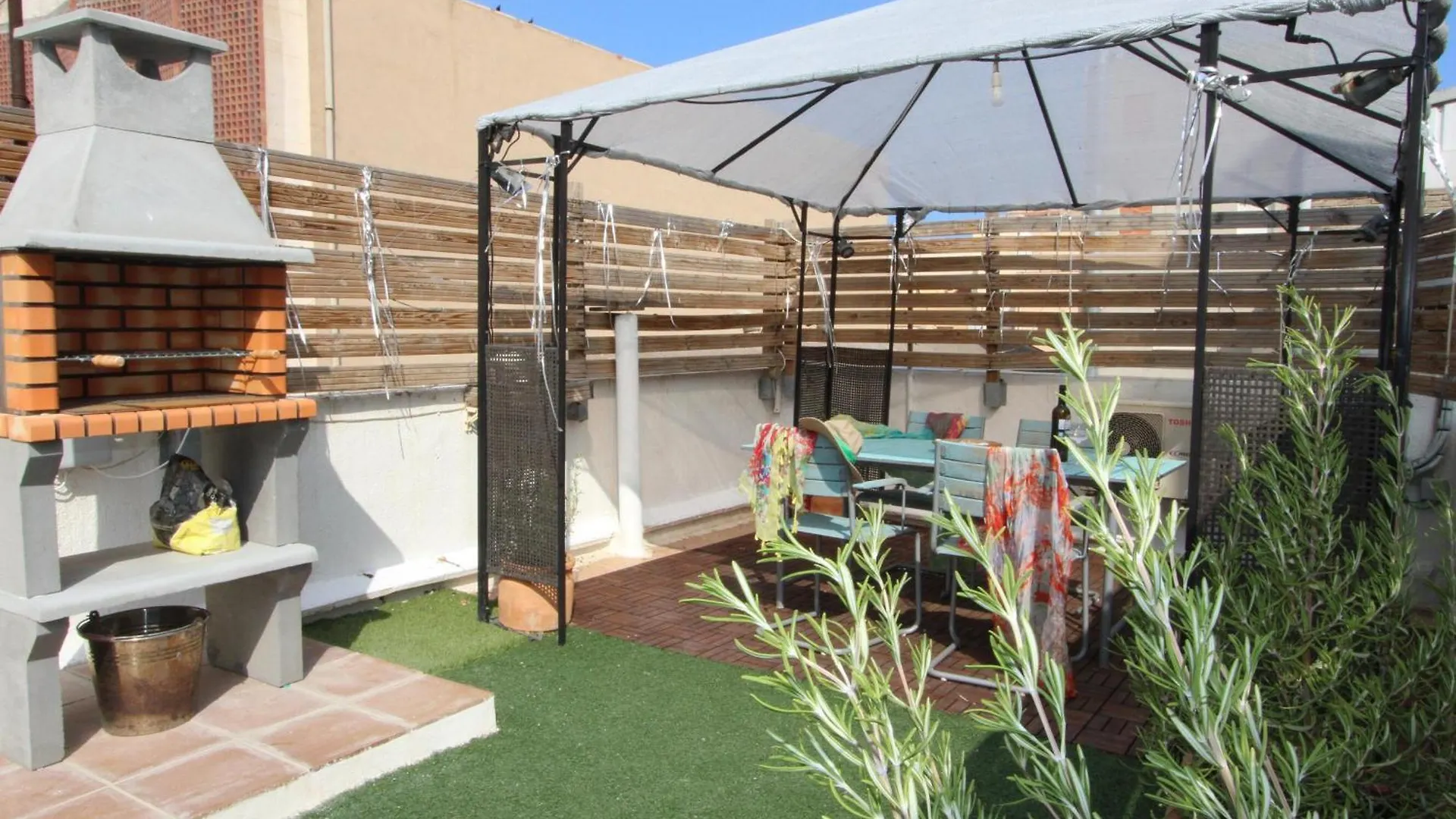 Apartment Vacaciones Ideales: Cerca Del Mar, Wifi Gratis, Aire Opcional, Mascotas Y Playa Para Perros - Es-184-48 L'Ametlla de Mar Spain